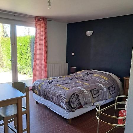 Studio Charmant A Treignac Avec Terrasse De 22 M² Εξωτερικό φωτογραφία